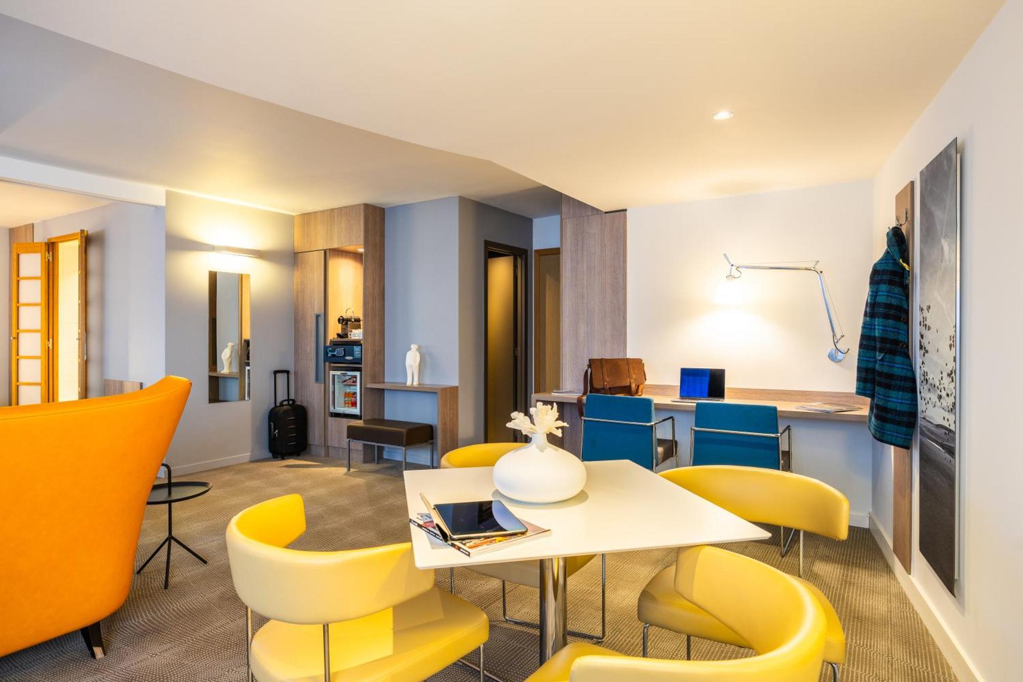 Hotel Novotel Centrum 4*